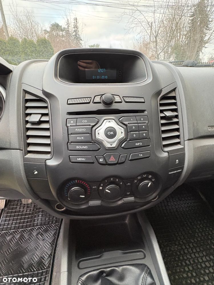 Ford Ranger 2.2 TDCi 4x4 DC XLT - 6