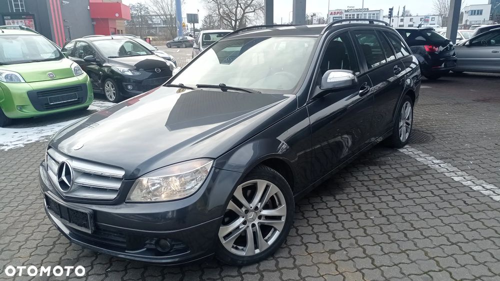 Mercedes-Benz Klasa C 220 CDI DPF Automatik Avantgarde - 3
