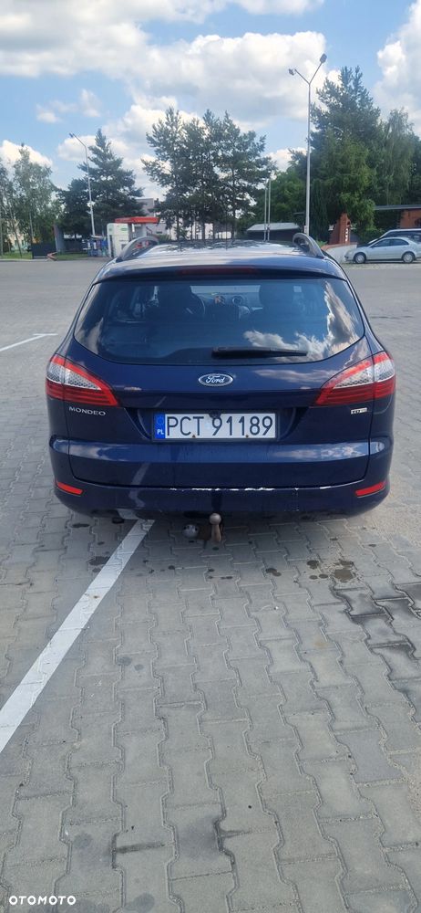 Ford Mondeo 2.0 TDCi Ambiente - 4
