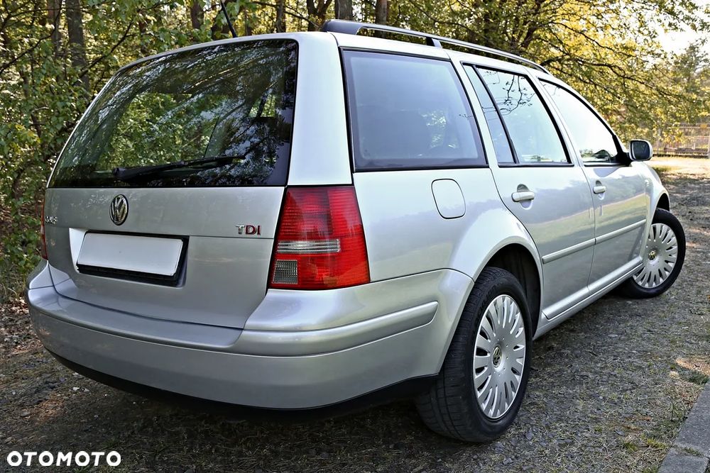 Volkswagen Golf 1.9 TDI Comfortline - 23