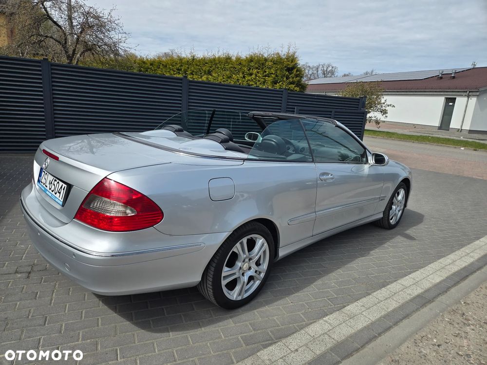 Mercedes-Benz CLK - 7