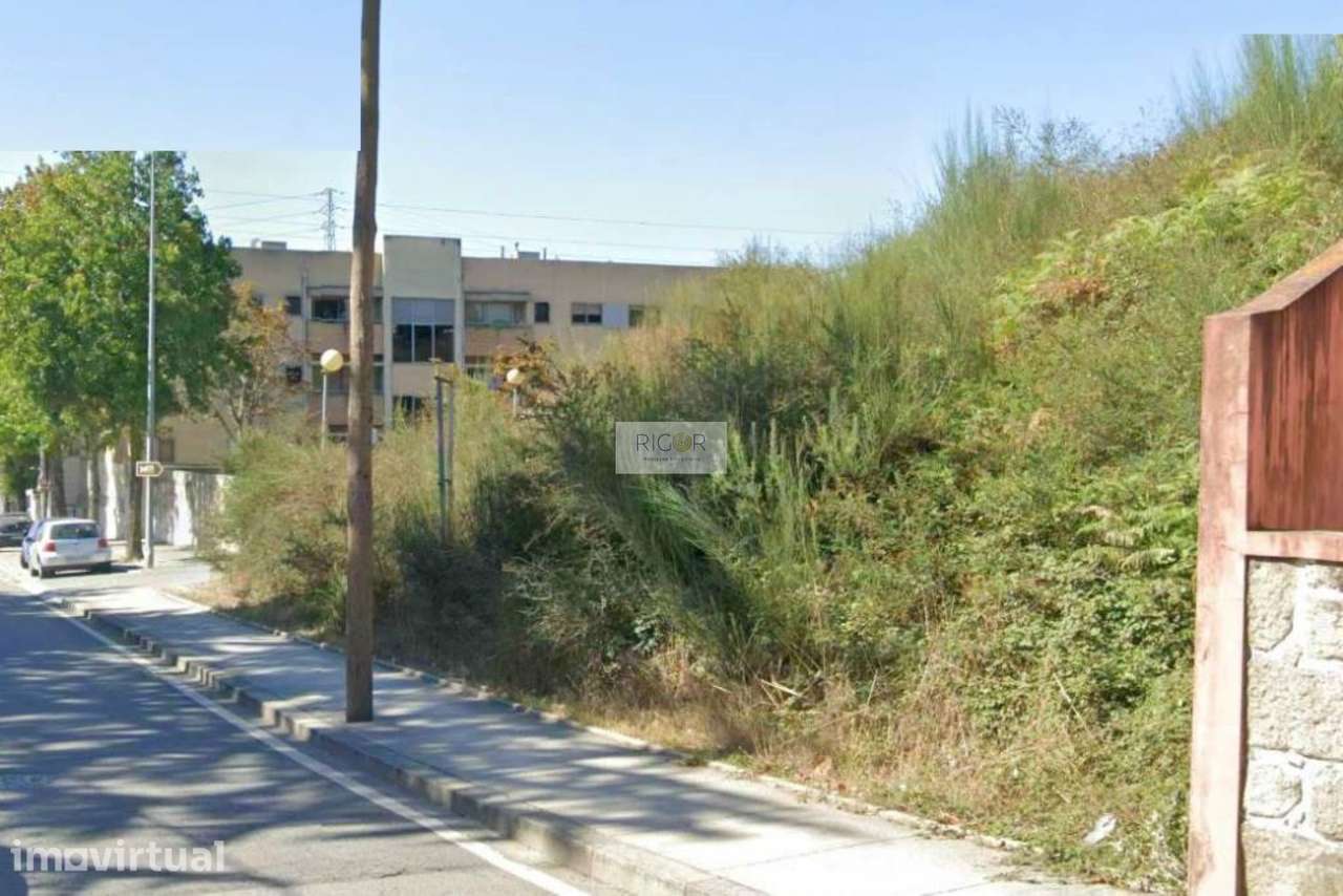 Lote de Terreno com área de 671 m2 para construção de apartamentos ou - Grande imagem: 3/5