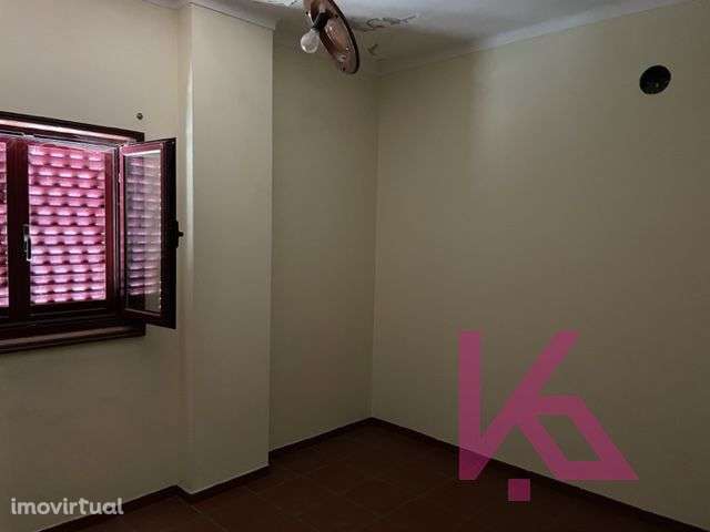 Restaurante com Apartamento T1 - Grande imagem: 2/13