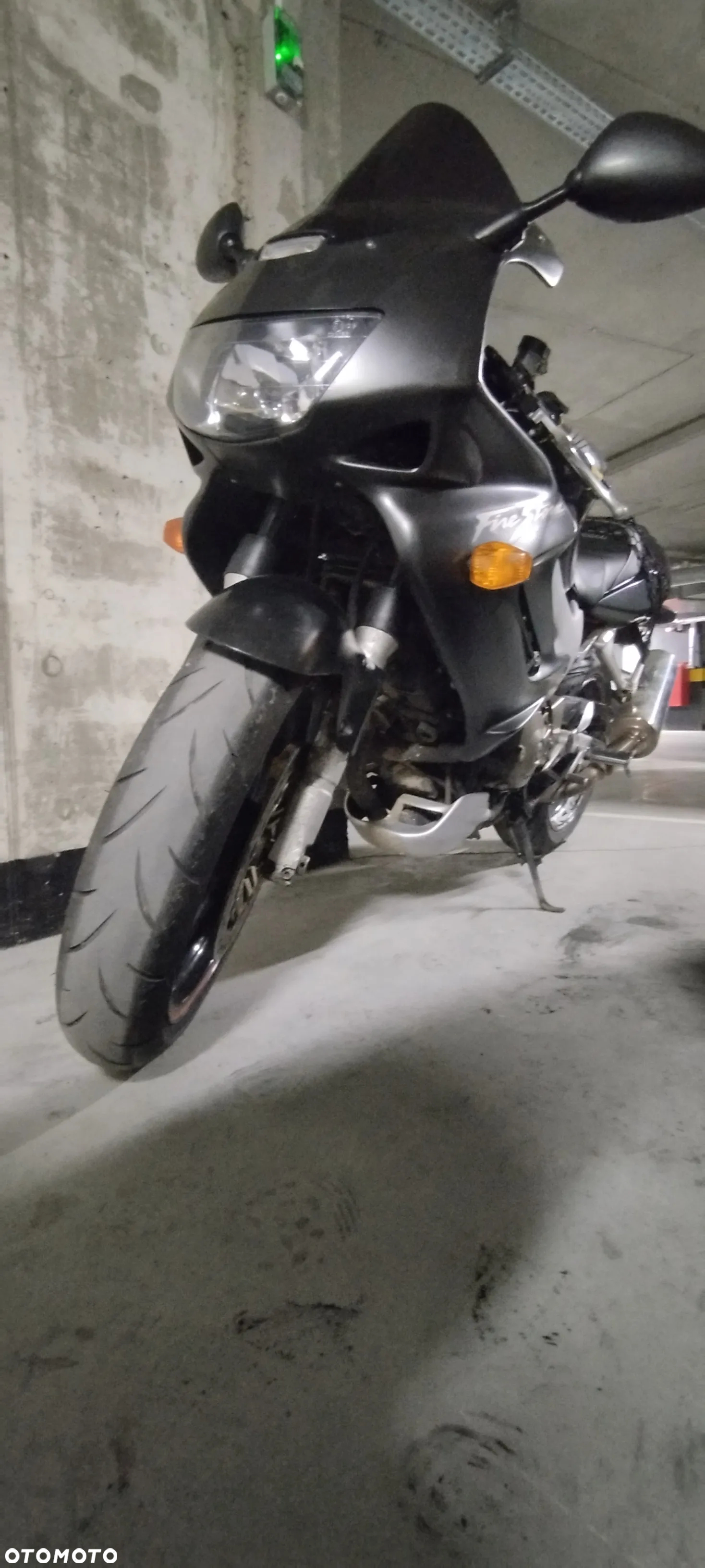Honda VTR - 9