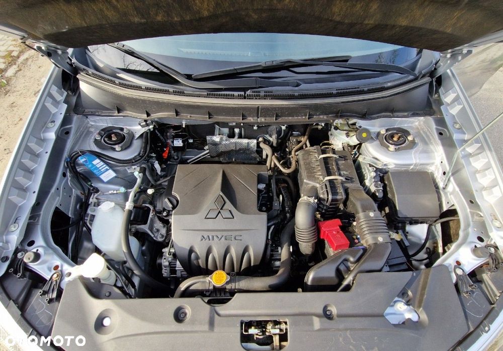 Mitsubishi ASX - 33