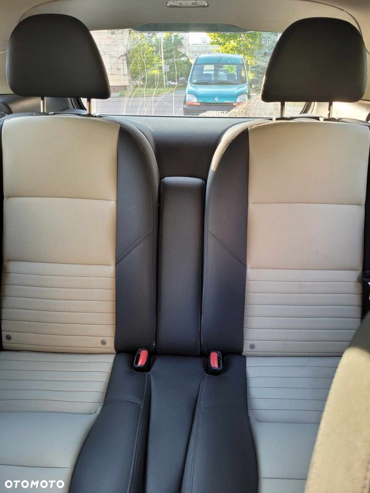 Volvo C30 D2 - 13