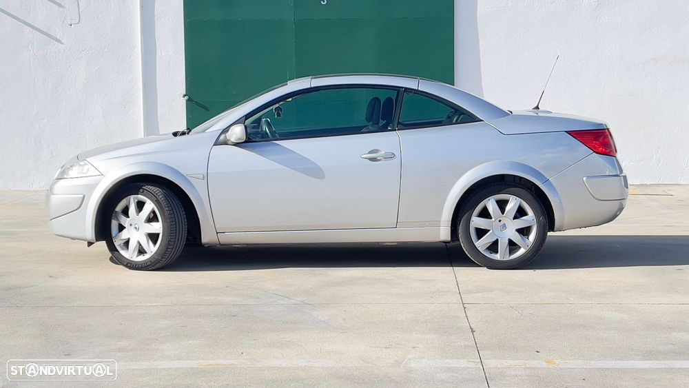 Renault Mégane CC 1.5 dCi Privilège Luxe - 4