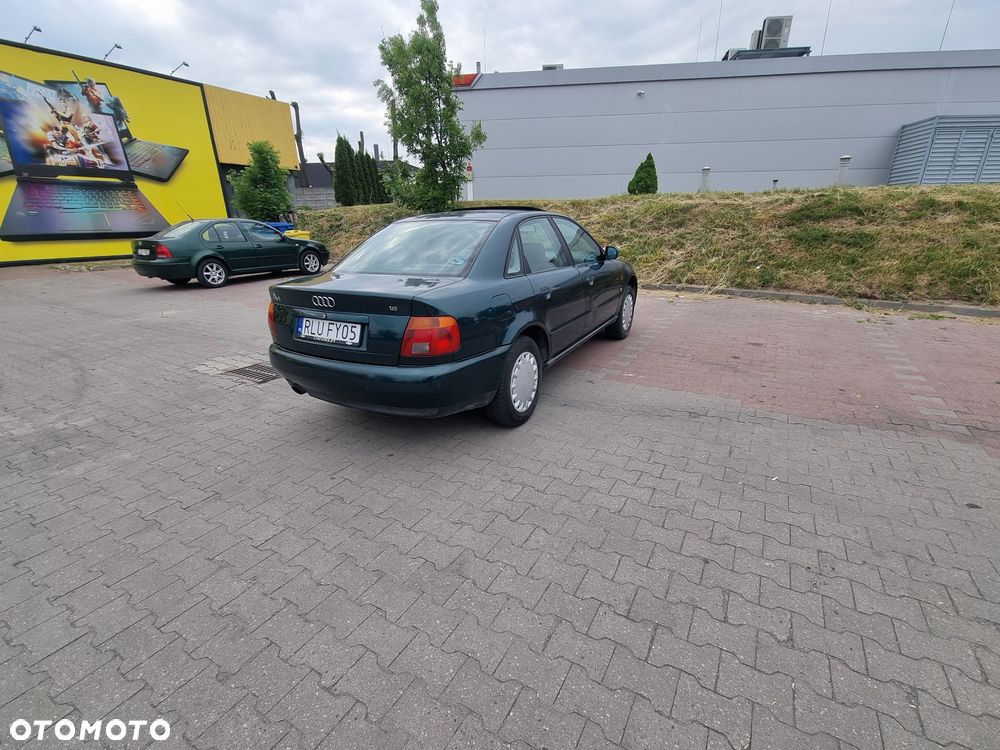 Audi A4 Limousine - 2
