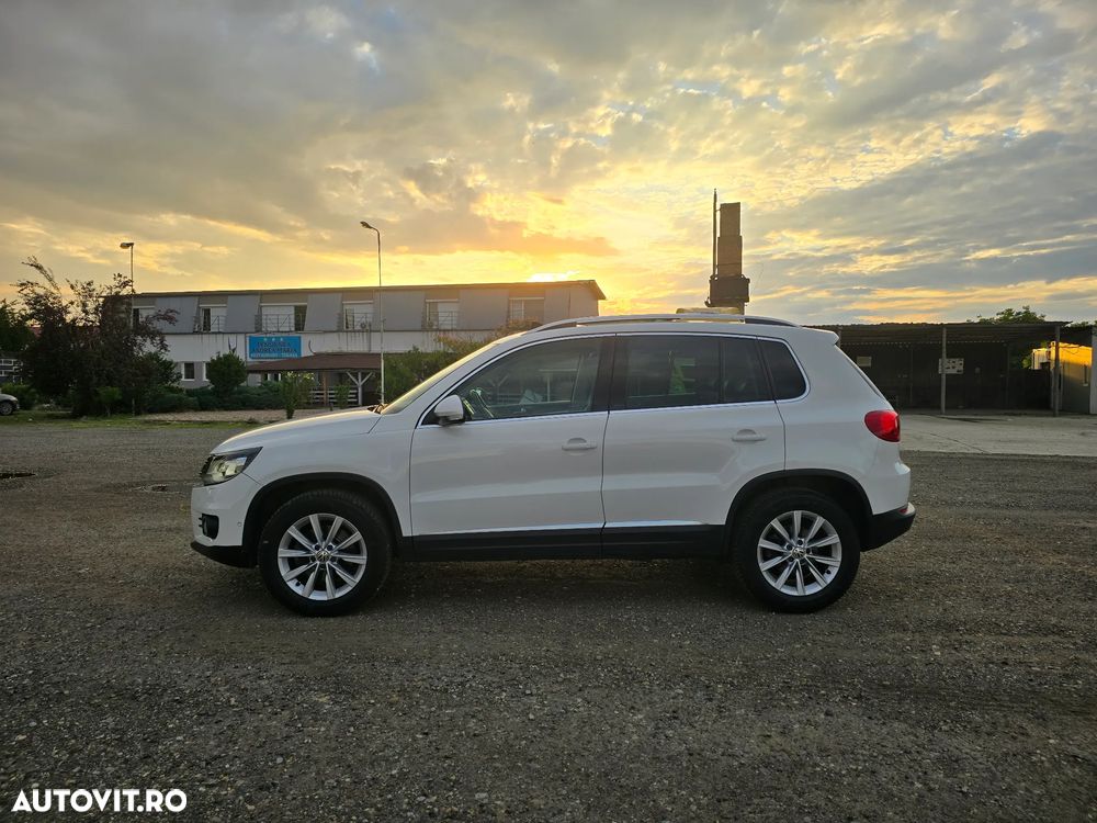 Volkswagen Tiguan 2.0 TDI 4Motion DSG BMT Sport & Style - 10