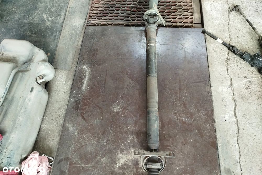 wał napędowy 3 części długi 353cm do Vw Crafter I 06- MAXI MAX Mercedes Sprinter W906 06- 906 - 5