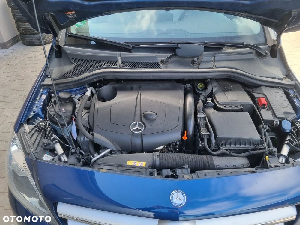 Mercedes-Benz Klasa B 180 CDI (BlueEFFICIENCY) - 20