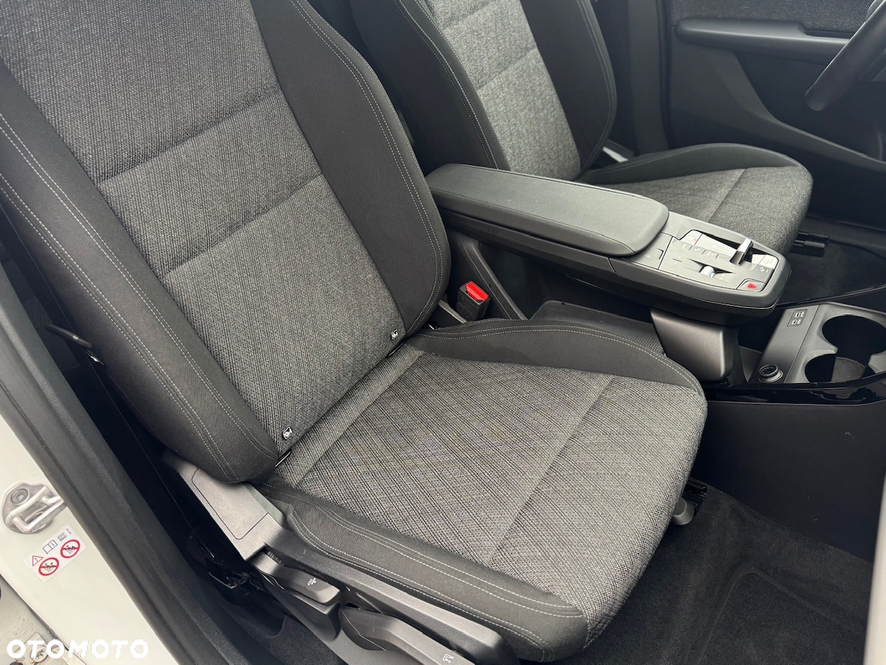 BMW Seria 2 218d Gran Tourer Sport-Aut Luxury Line - 15