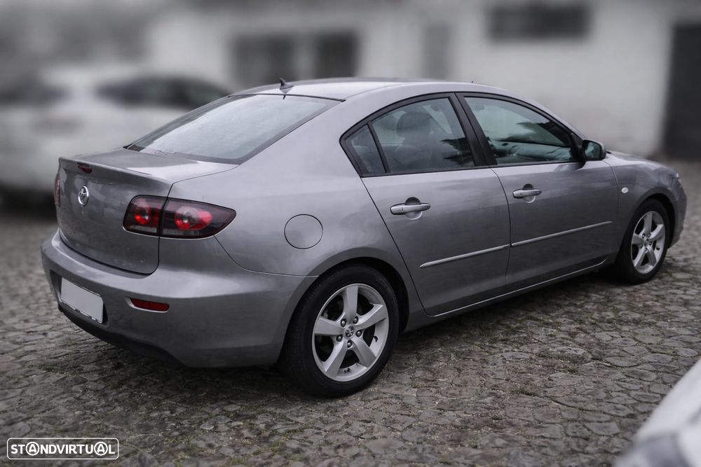 Mazda 3 Hatchback MZR 1.6 CD Sport - 3