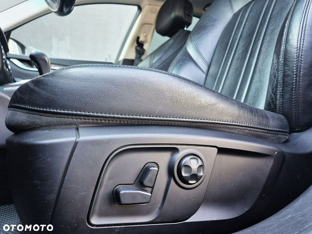 Maserati Ghibli - 13