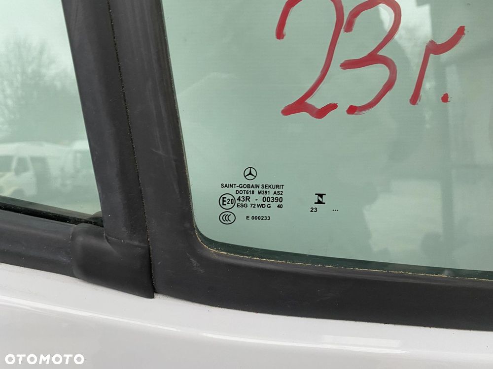 SPRINTER 907 910 drzwi przednie lewe BIAŁE KOLOR BIAŁY ARCTIC WHITE 9147 - 6