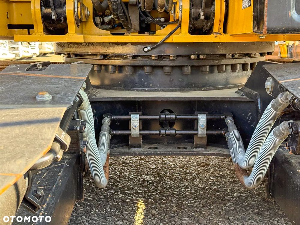 Caterpillar 313 FL 14,2T - 37