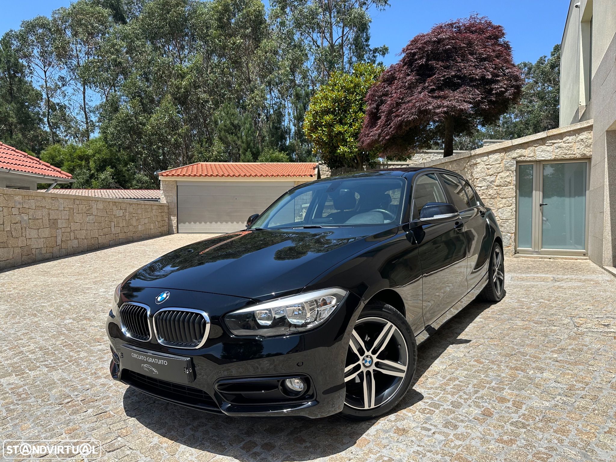 BMW 116 d Line Sport - 1