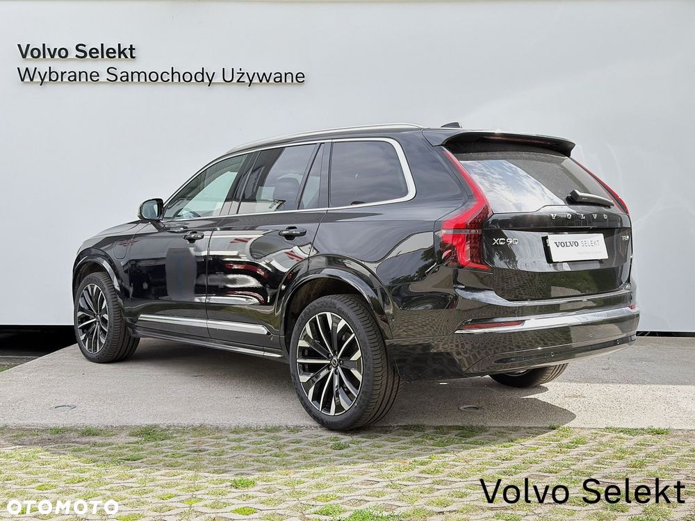Volvo XC 90 - 9
