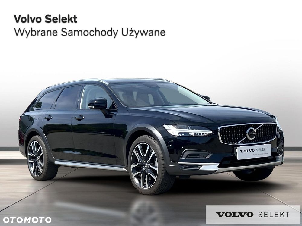 Volvo V90 Cross Country - 8