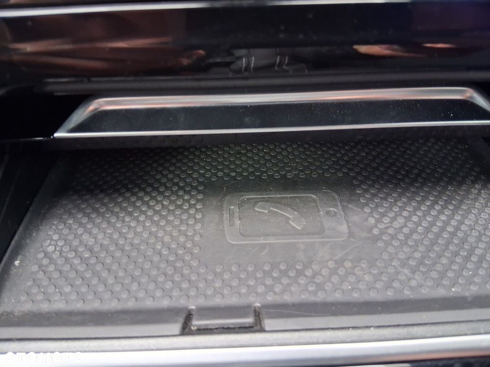 Volkswagen Arteon 2.0 TSI R-Line DSG - 25