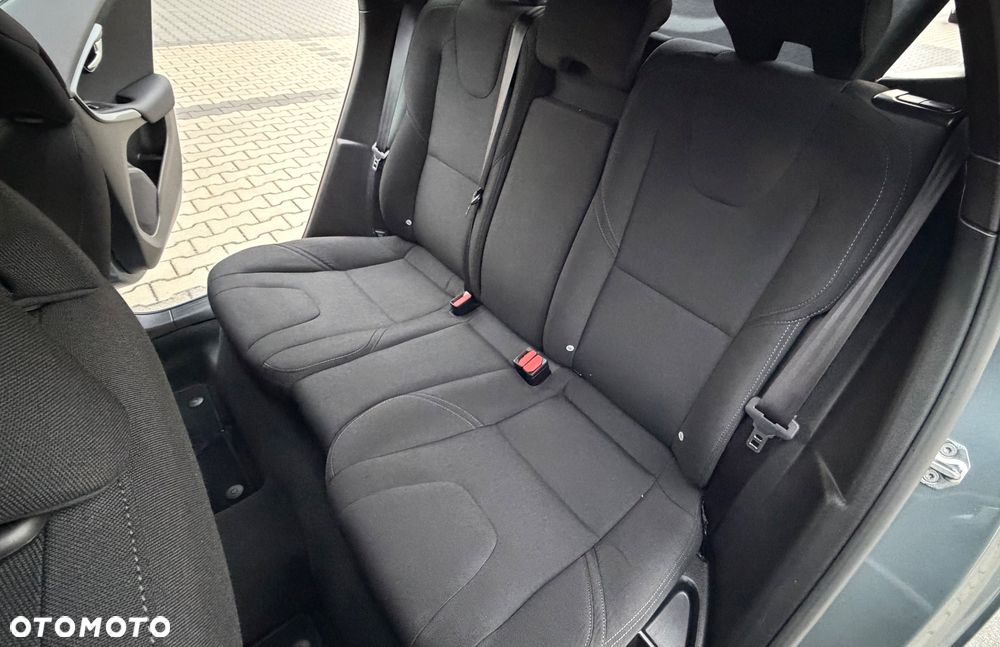 Volvo V40 D2 Geartronic Kinetic - 34