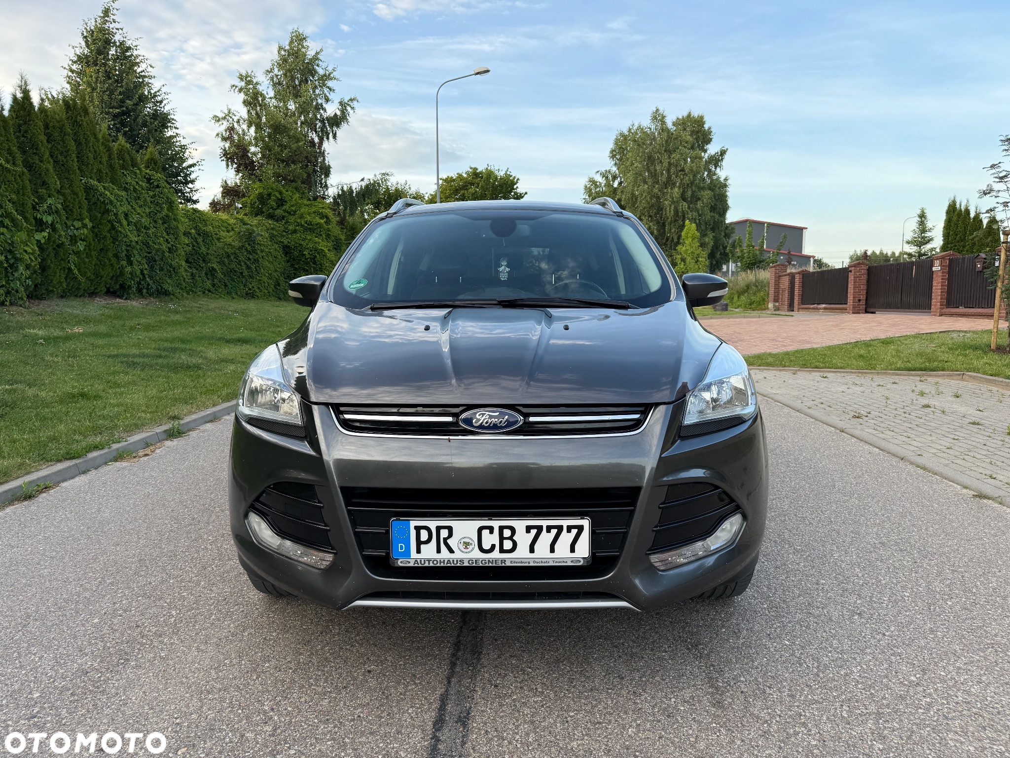 Ford Kuga - 3