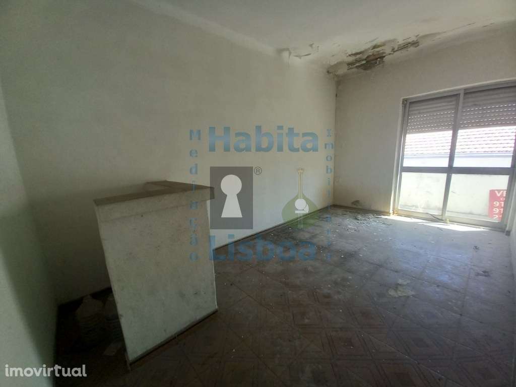 Apartamento T1 para remodelação Baixa da Banheira - Grande imagem: 5/21