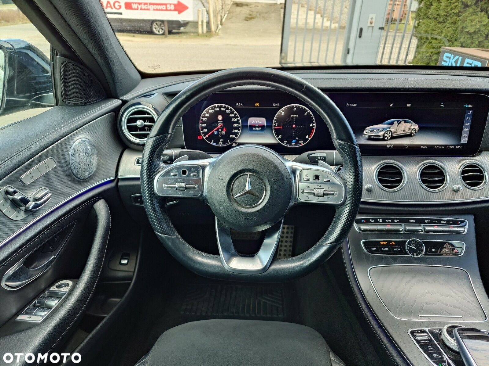 Mercedes-Benz Klasa E - 25