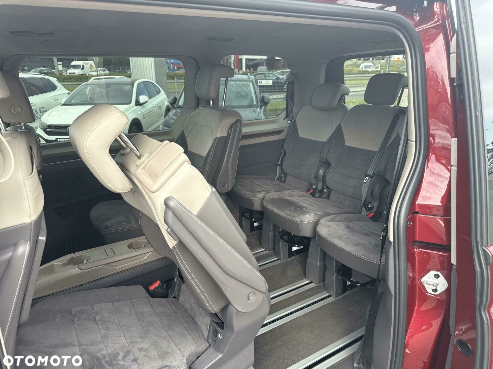Volkswagen Multivan 2.0 TDI L1 Style DSG - 17