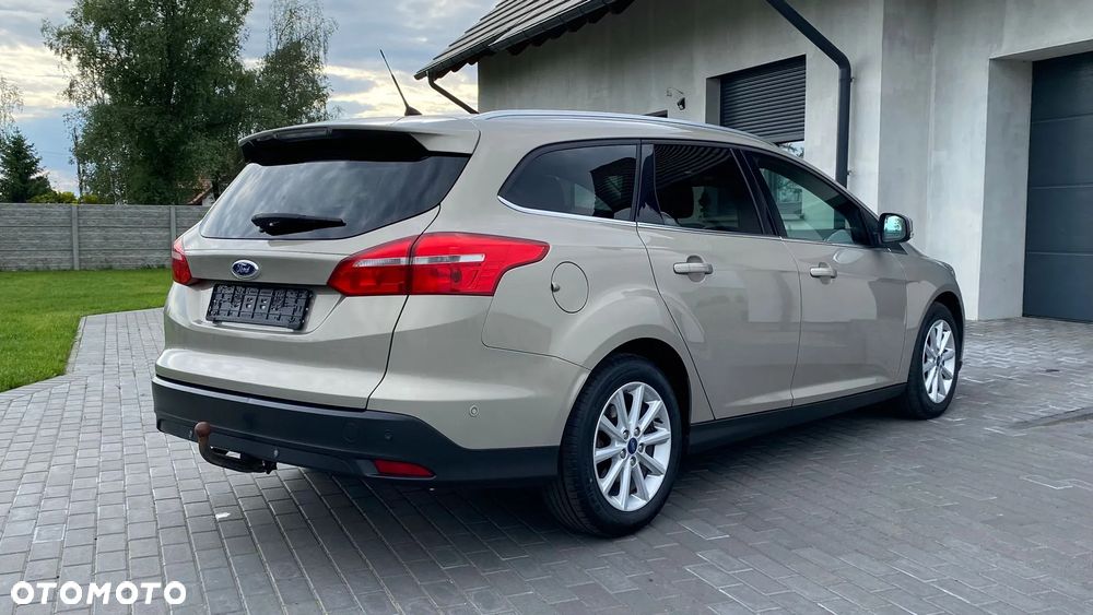 Ford Focus 1.0 EcoBoost Trend Sport - 11
