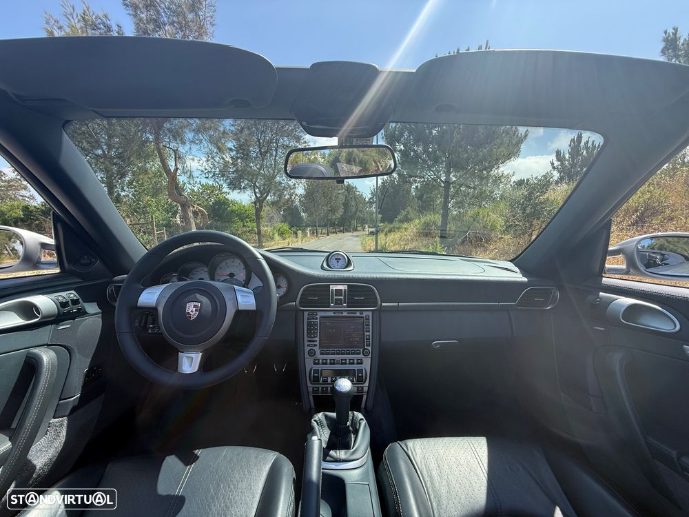 Porsche 911 (997) Carrera S Cabriolet - 26