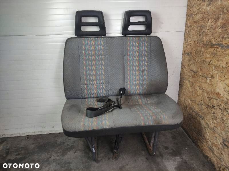 FOTEL PASAŻERA PODWÓJNY  IVECO DAILY II - 1