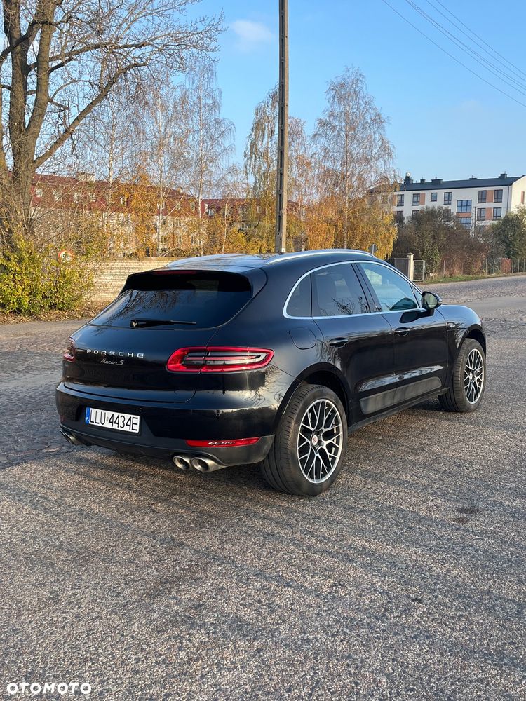 Porsche Macan - 4