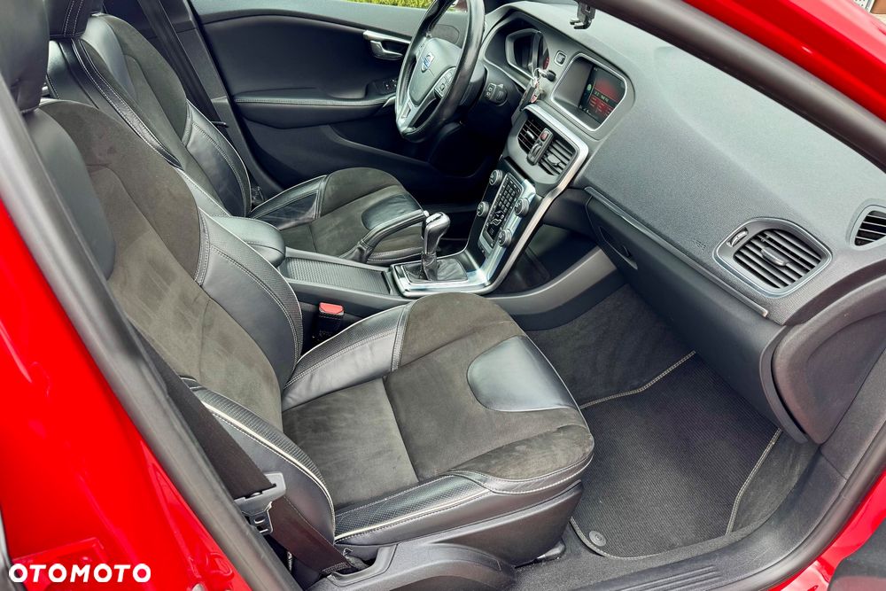 Volvo V40 D2 RDesign - 14