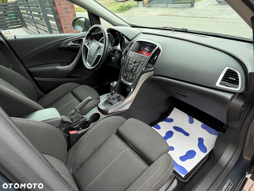 Opel Astra 1.4 Turbo Exklusiv - 7