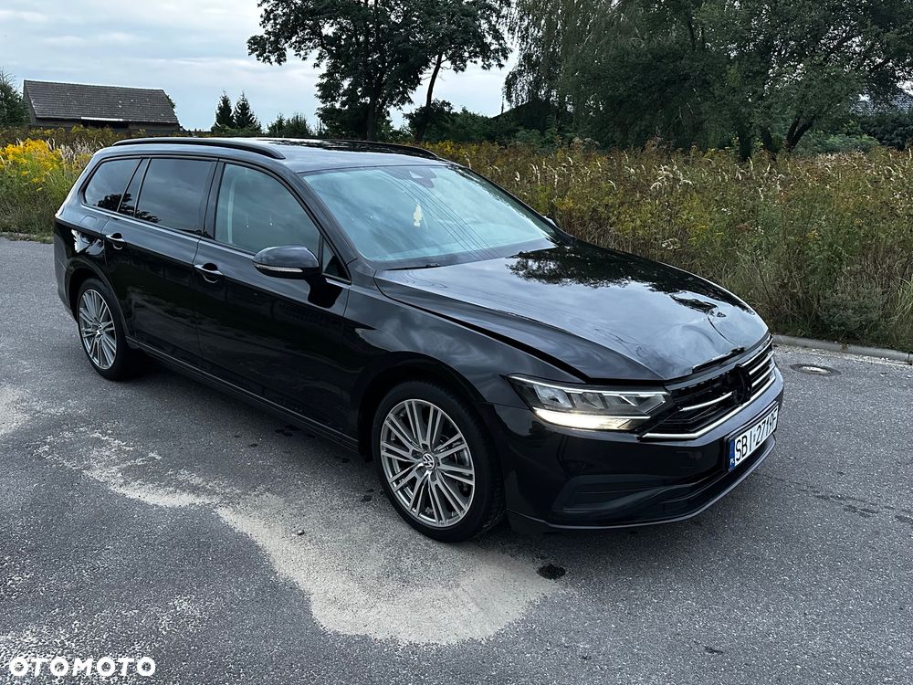 Volkswagen Passat - 8