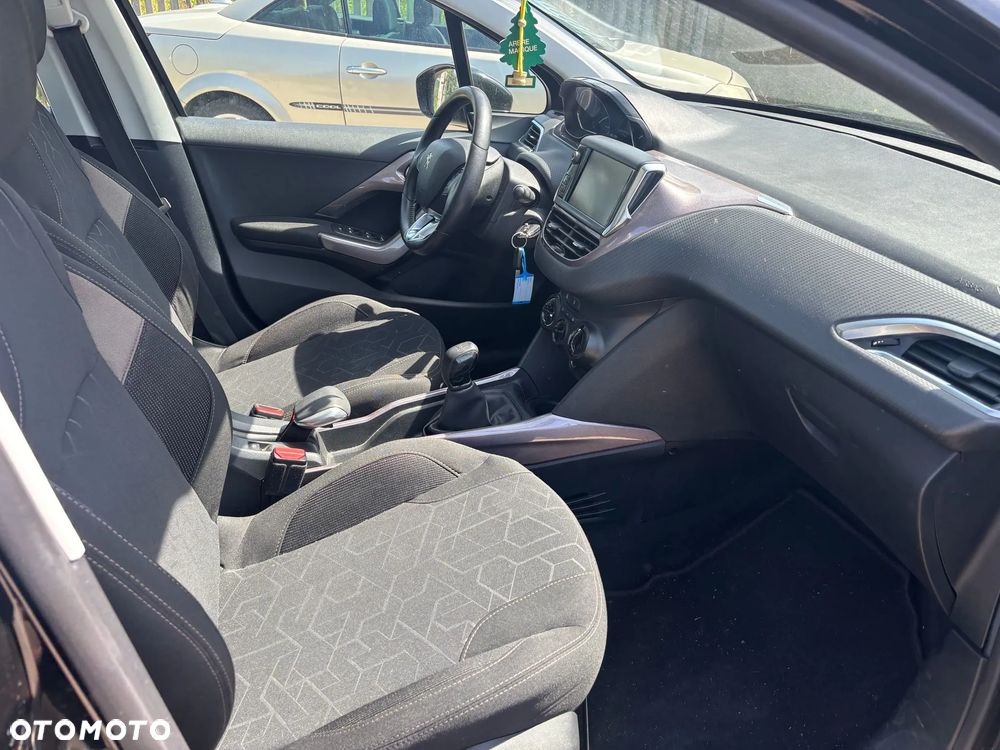Peugeot 2008 PureTech 82 Active - 19