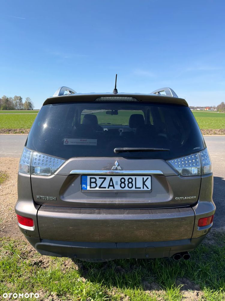 Mitsubishi Outlander 2.0 DID Intense - 5