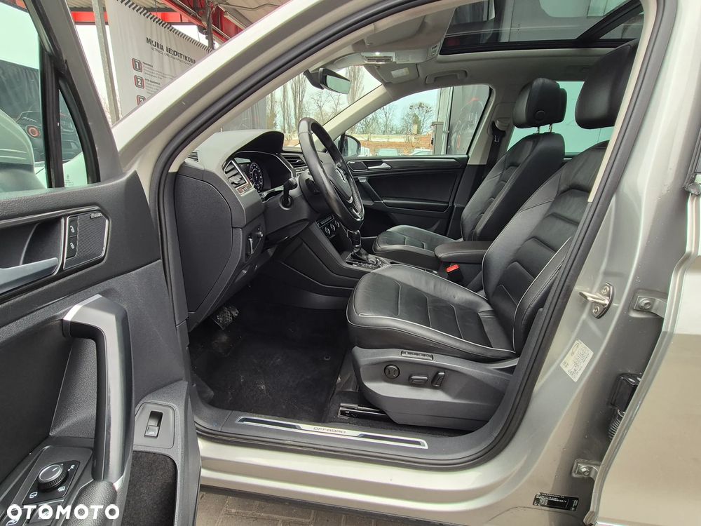 Volkswagen Tiguan 2.0 TDI SCR 4Motion (BlueMotion Techn.) DSG Highline - 23