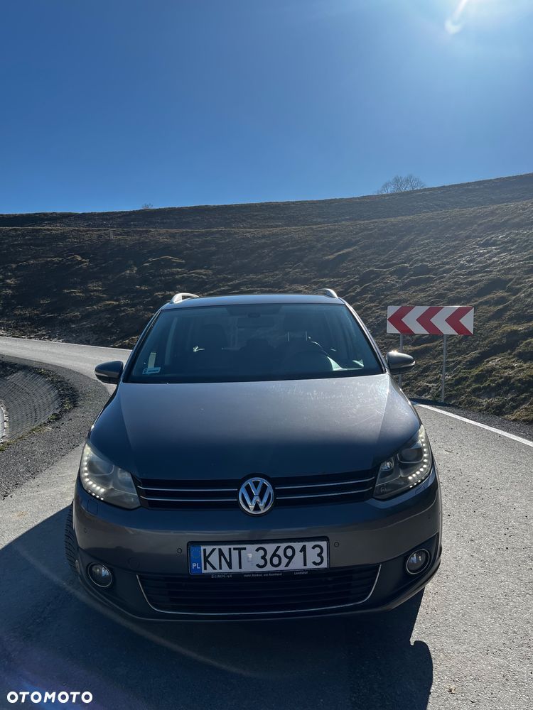 Volkswagen Touran 2.0 TDI DPF Highline - 12