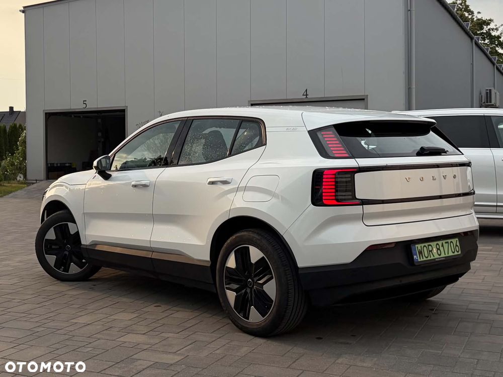 Volvo EX30 51kWh Single Motor Core - 4