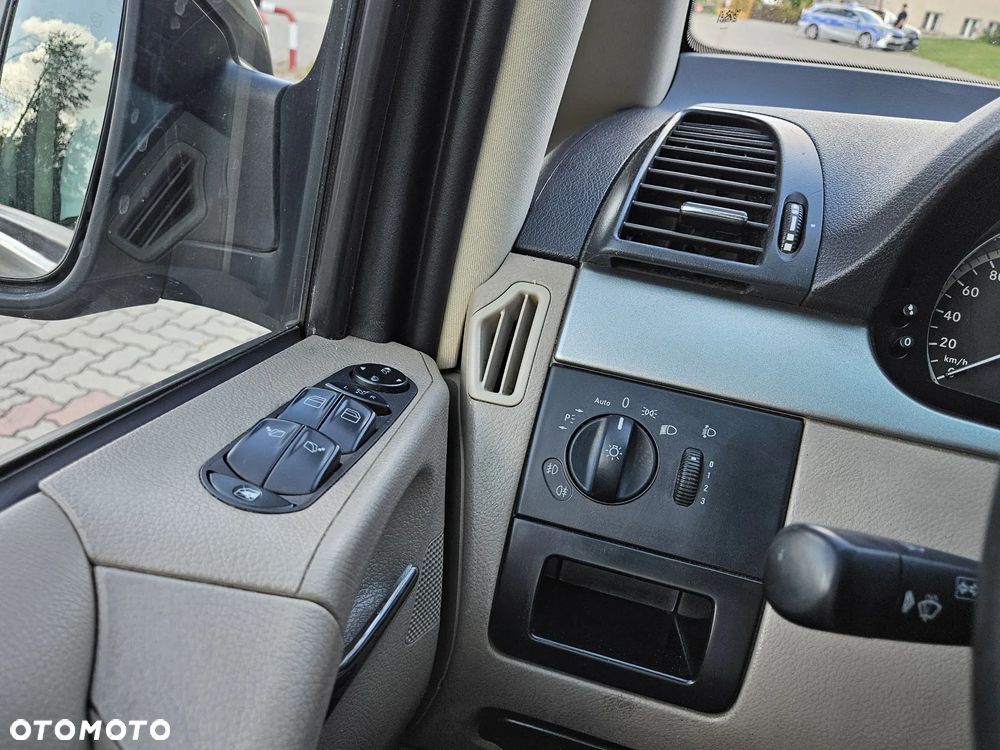 Mercedes-Benz Viano 2.2 CDI kompakt Automatik Trend Edition - 11