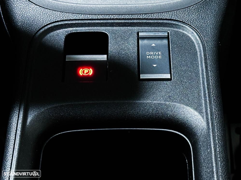 Jeep Avenger 54 kWh 1st Editon - 24