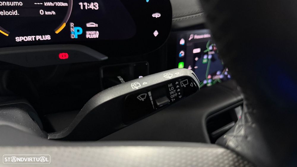 Porsche Taycan Sport Turismo GTS - 35