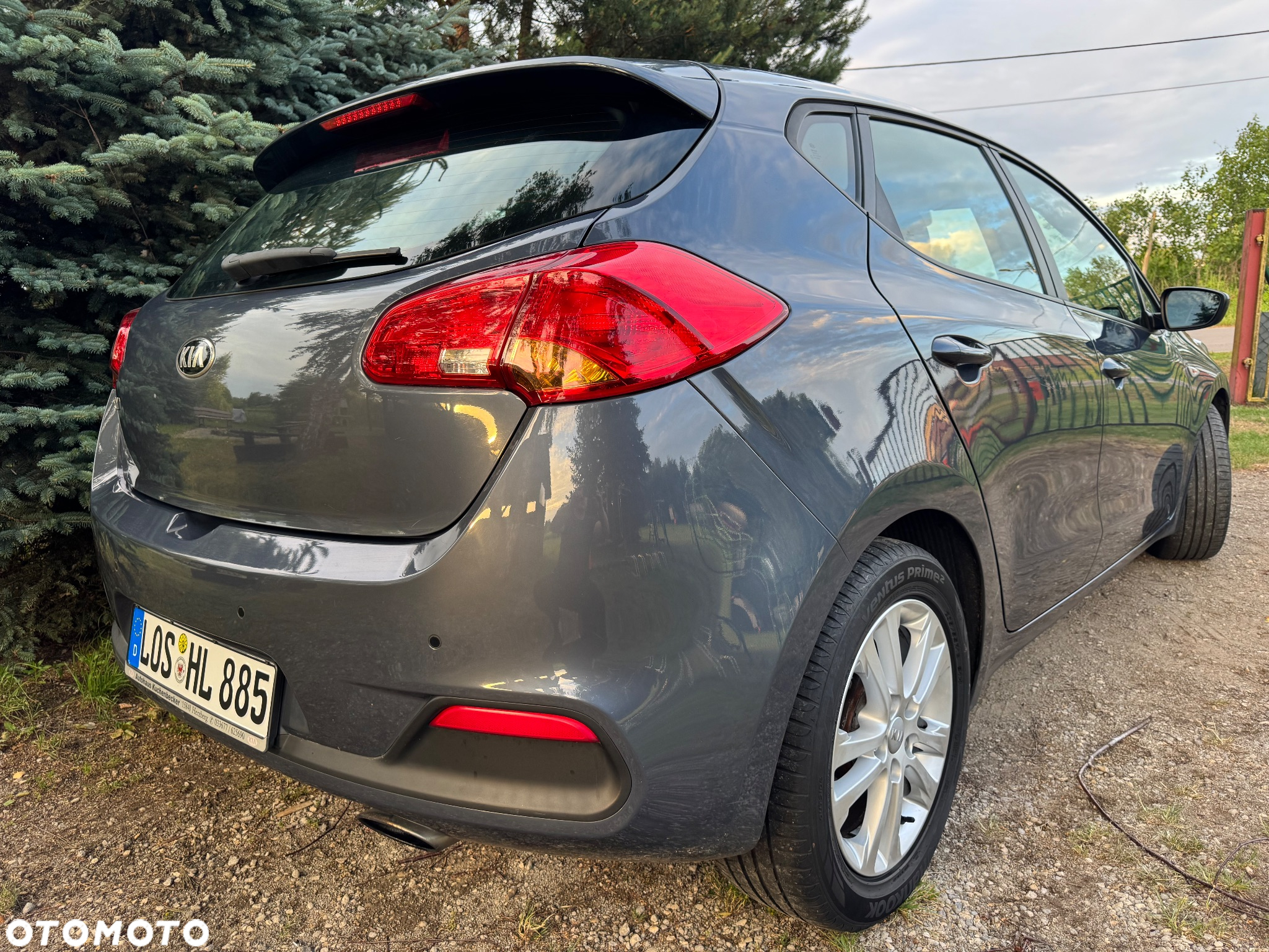 Kia Ceed - 4