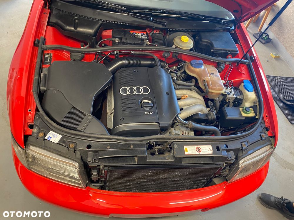 Audi A4 Avant - 11