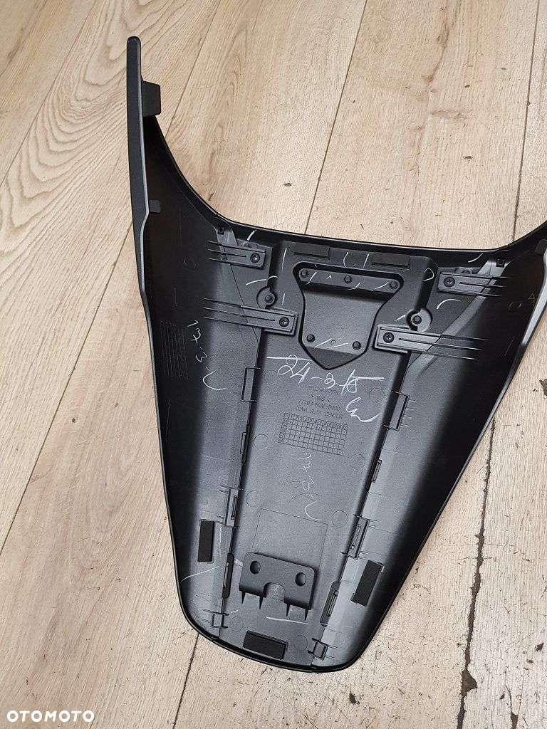 Nakładka siedzenia Honda CB 650 F / CBR 650 F  08F70-MJE-D00ZD - 12