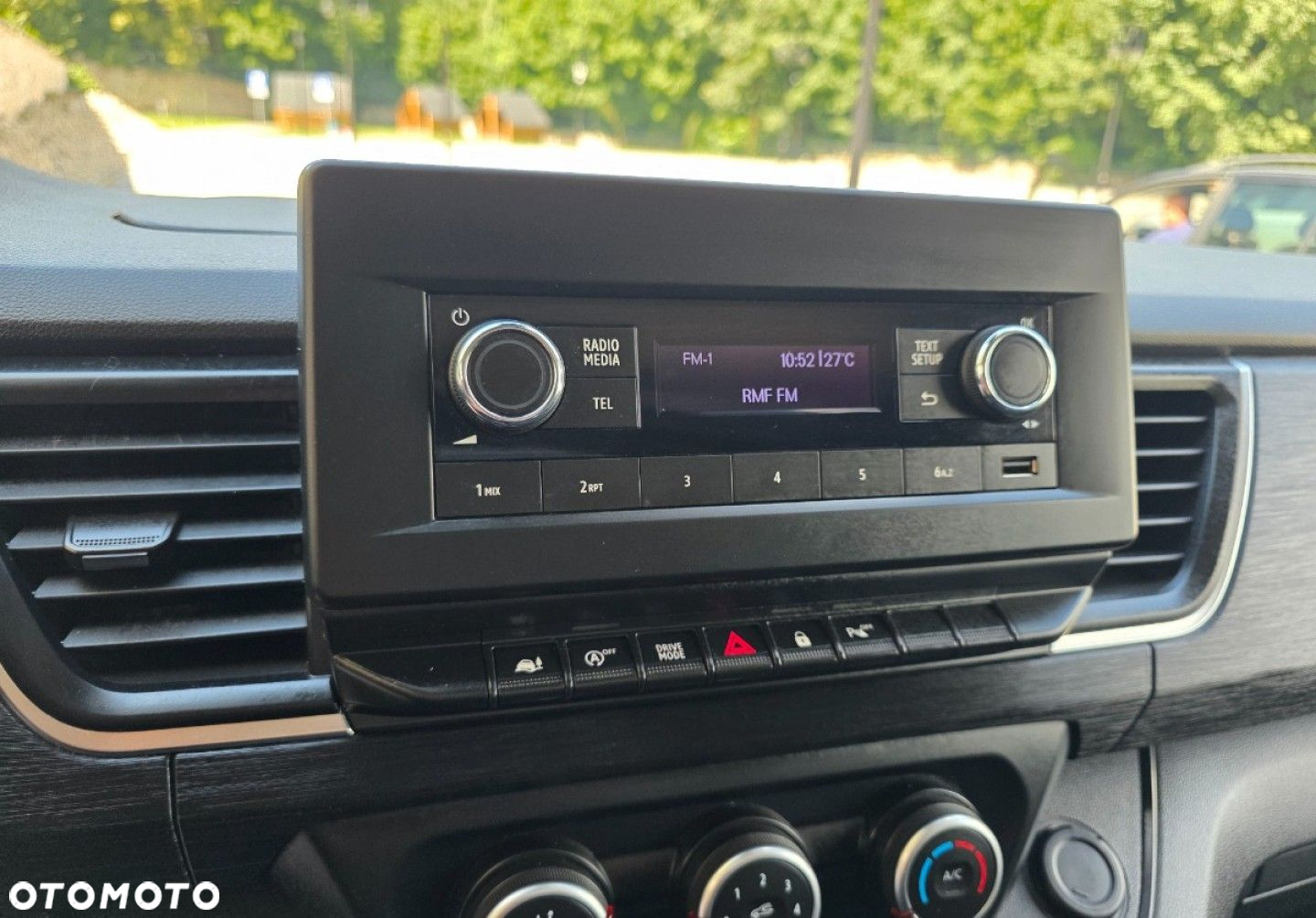 Renault Trafic - 17