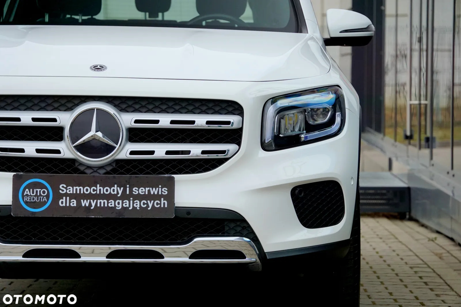 Mercedes-Benz GLB 200 7G-DCT Progressive - 12