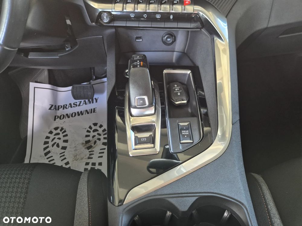 Peugeot 3008 BlueHDi 130 Stop & Start EAT8 Active Business-Paket - 31